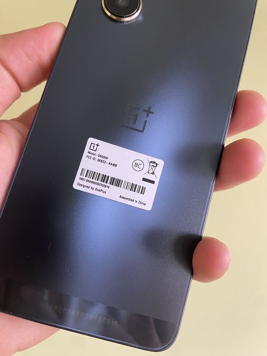 Oneplus n20 6/128gb оригинал