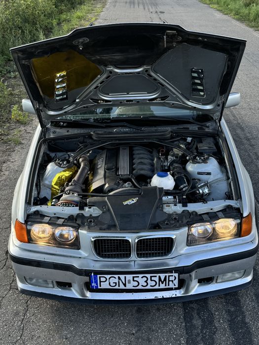 BMW E36 Touring 2.5 Turbo drift daily