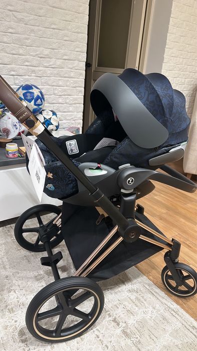 Автокрісло Cybex Jewels of Nature в оригінальній коробці в ідеальному стані лімітованої колекції