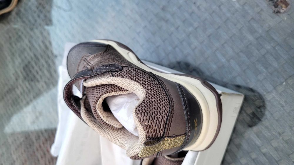 sapatilhas menina - geox - tamanho 28