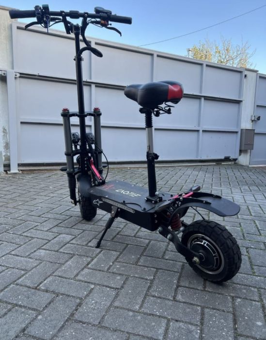Trotineta Laotia T30 dual motor