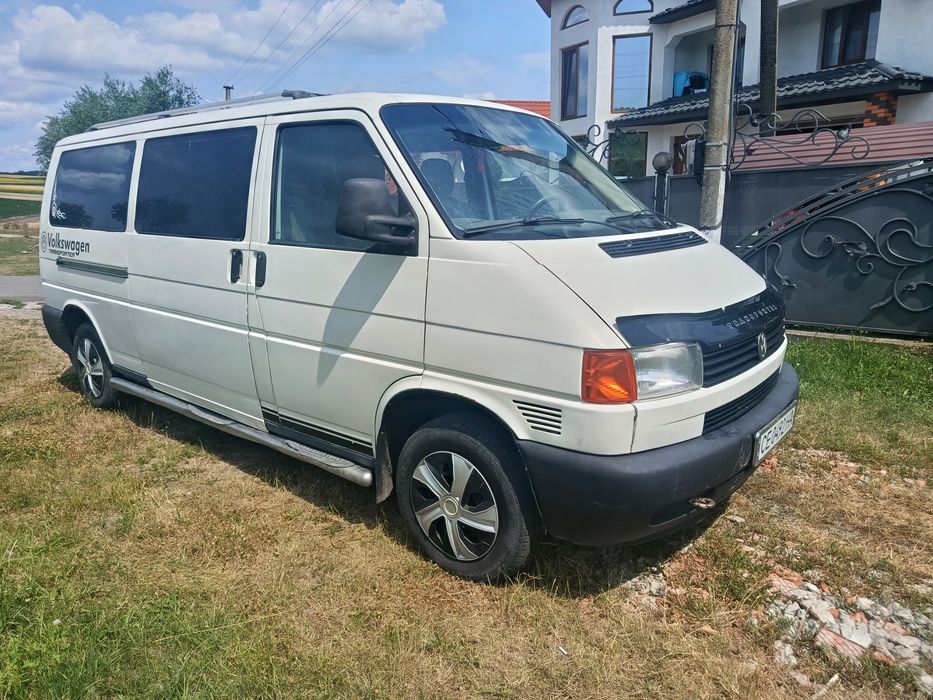 Продам т 4 2002р 2.5 в гарному стані.