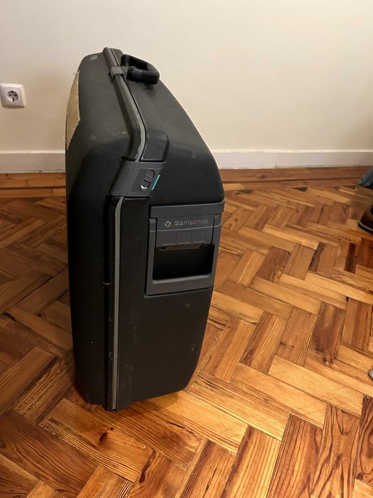 Samsonite Large Luggage64284917551875121