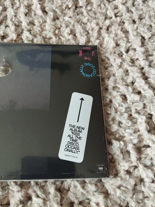 Disco CD Harry Styles Kiss All The Time and Disco Occasionally Novo