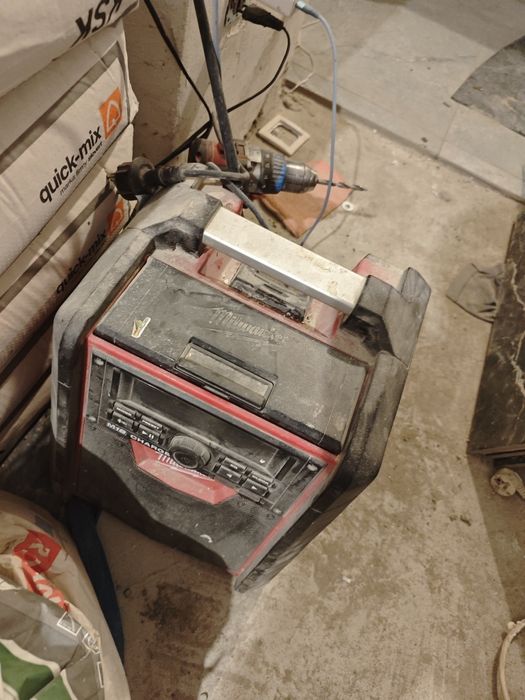 Radio boombox makita milwaukee berner dewalt enhel budowlane bluetooth