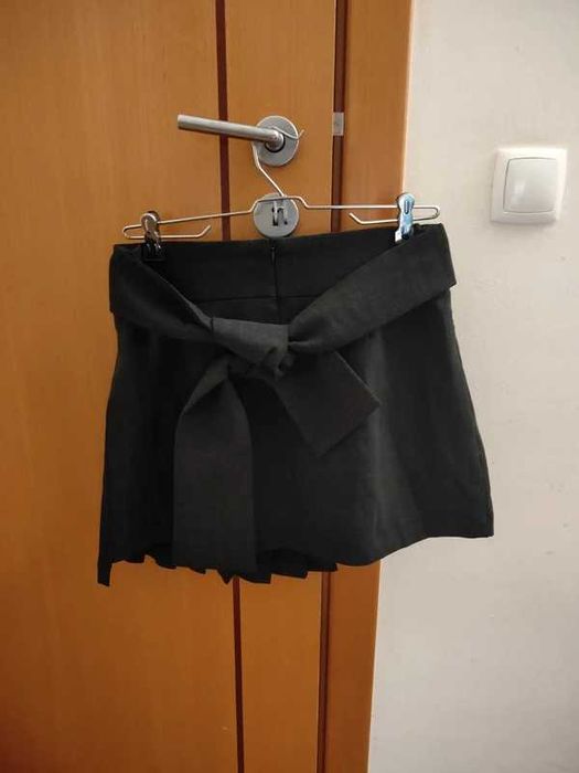 Mini saia (skort) da Lumina Fashion assimétrica de alfaiataria
