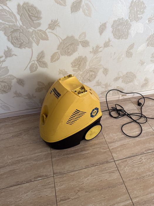 Працюючий Karcher ds 5500