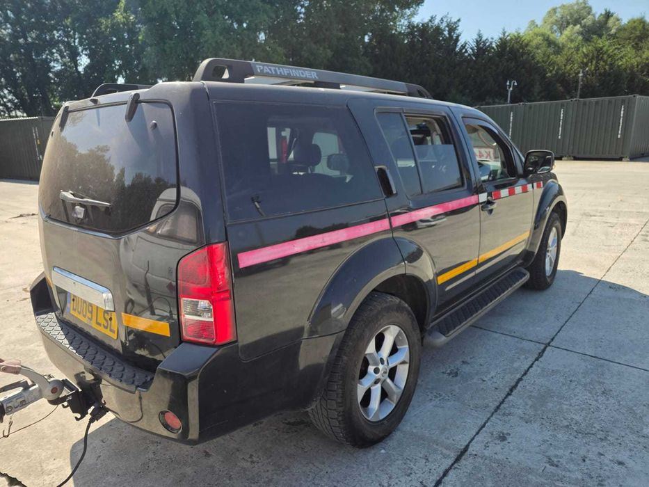 Nissan Pathfinder Aventura Dci
