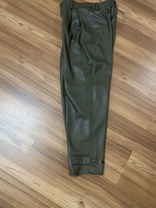 Штани  еко шкіра mango хакі/зелені