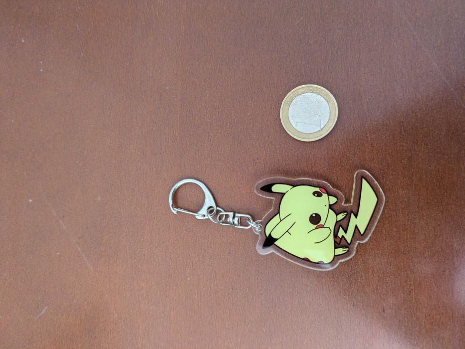 Chaveiro pokemon pikachu