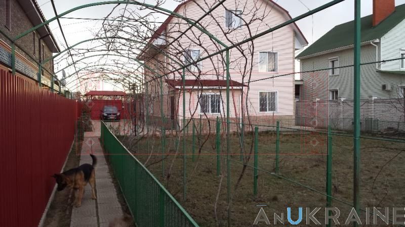 Продам дом с. Корсунцы.
