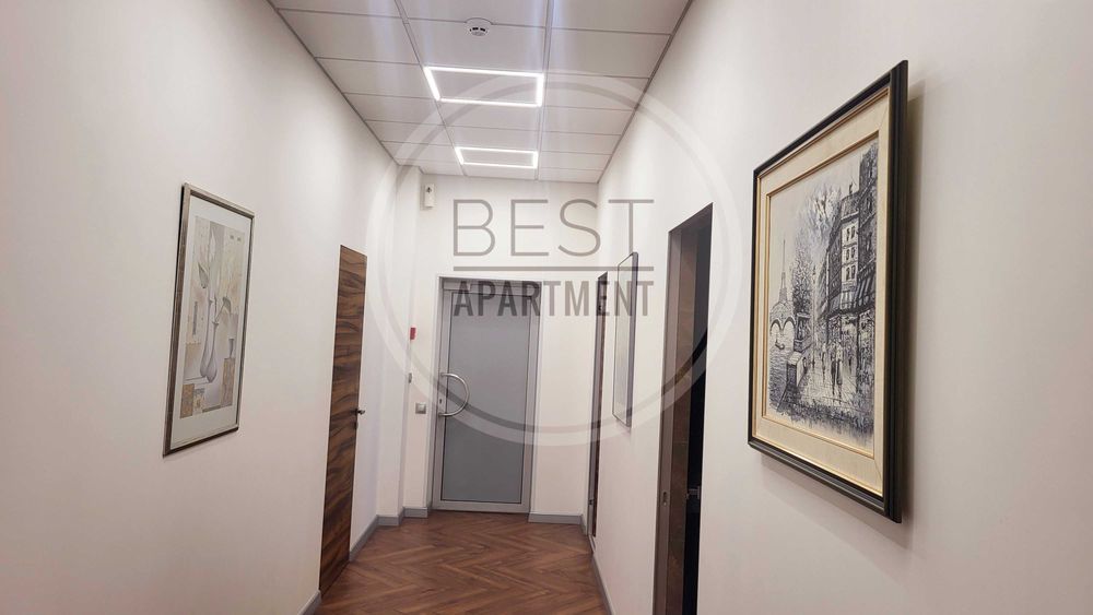 Без % продаж ФАСАД офісно-виробничого комплексу пр-к Степана Бандери 5