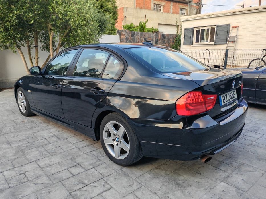 BMW 318i 2009 LCI Facelift – Automático – 143 cv