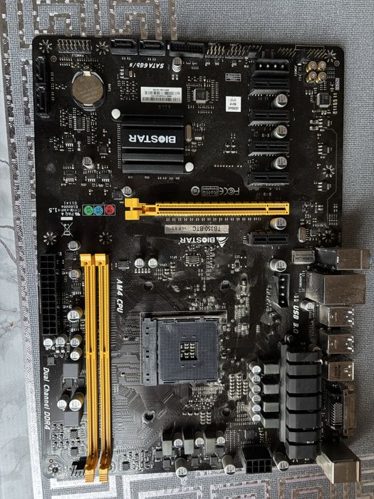 Материнская плата Biostat TB350-BTC