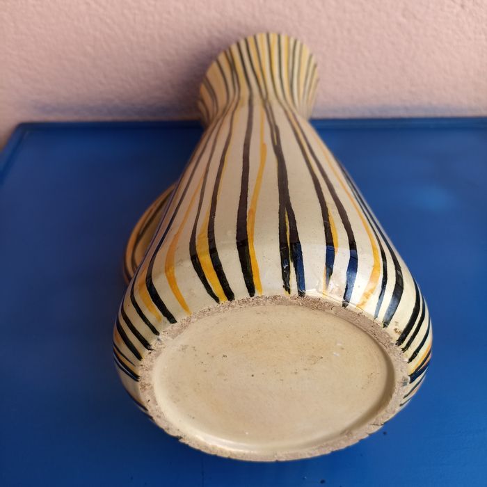 Conjunto cerâmica modernista portuguesa: jarro grande e copo Anos 1950