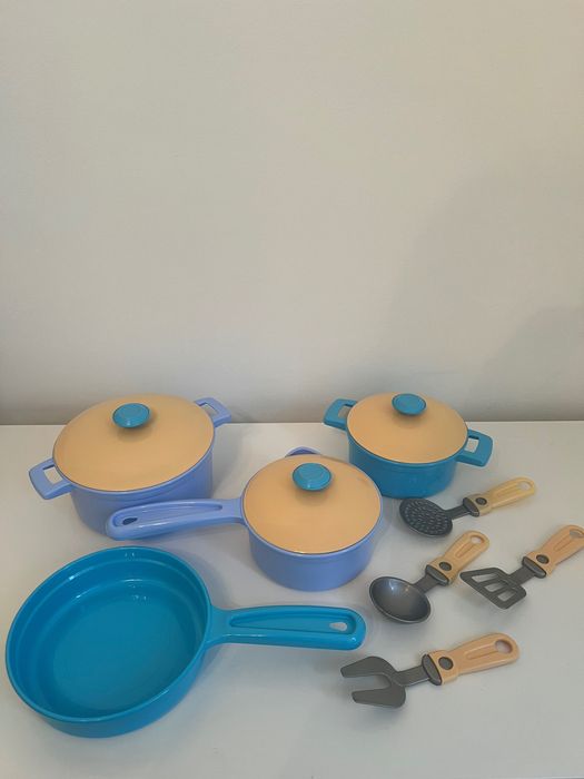 Посуд дитячий набір