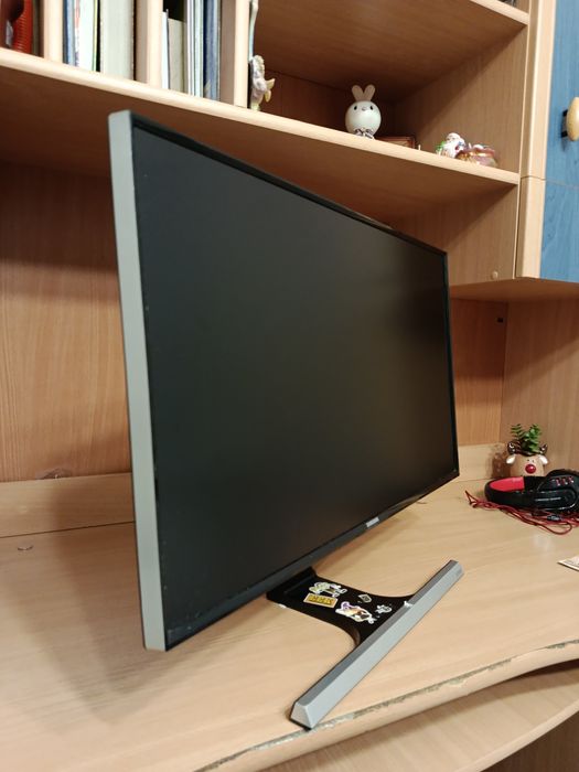 Монітор Samsung модель S27D590 60HZ