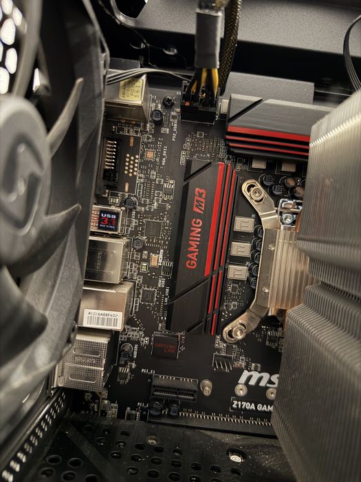 Komputer stacjonarny/gamingowy