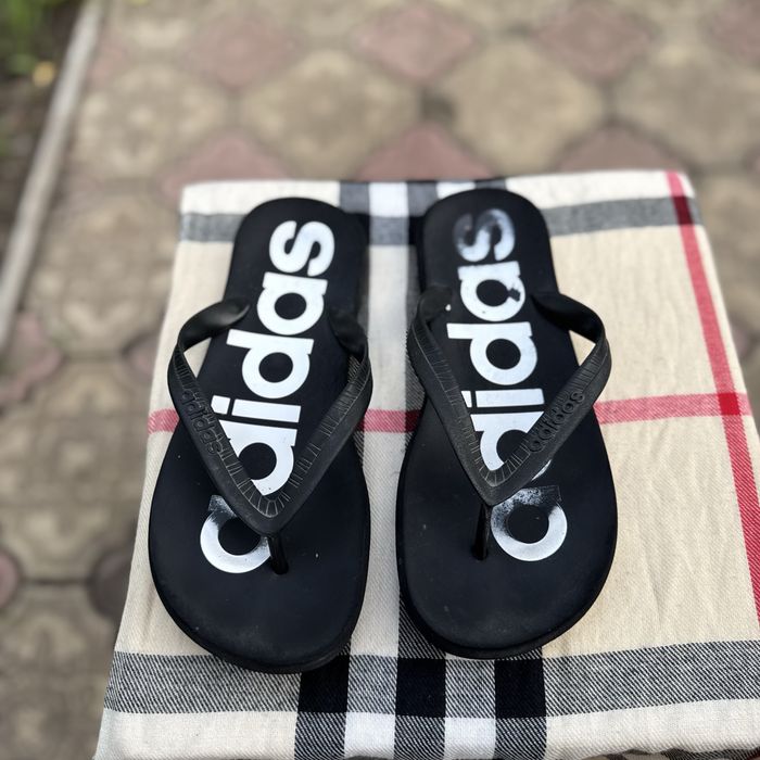 Сланцы Adidas Black/White, 40-41 размер, Оригинал, Тапочки, Шлёпки