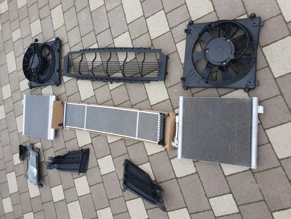 Усилитель бампера Model S підсилювач модел с