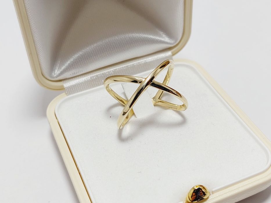 Pierścionek złoty 585 roz 16