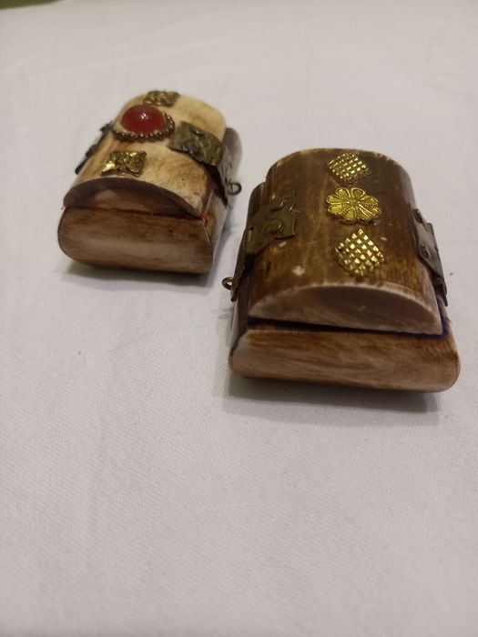 Вінтажні шкатулки з кісті. 2шт