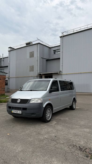 Volkswagen T5 Long — довга база, шкіряний салон