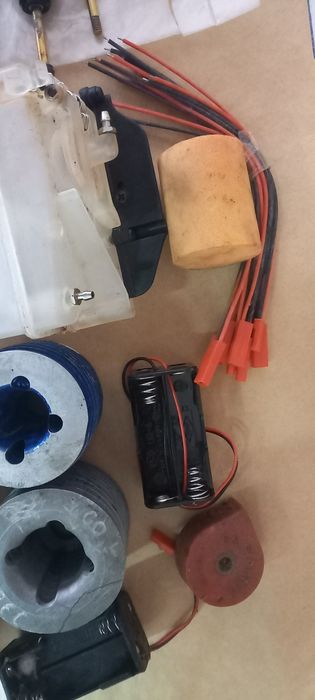 Material radiomodelismo