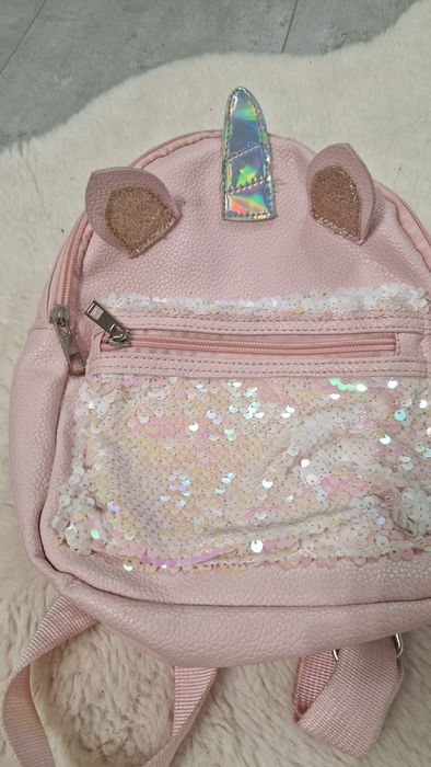 Różowy mini plecaczek jednorożec