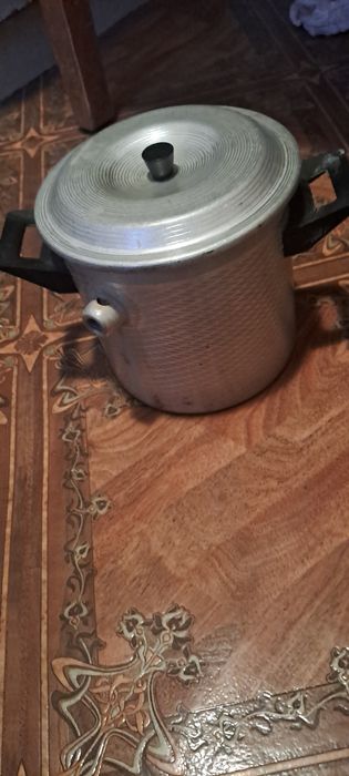 Сторож молока,кастрюли для кипячёной молока