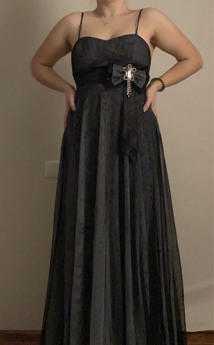 Сукня вечірня