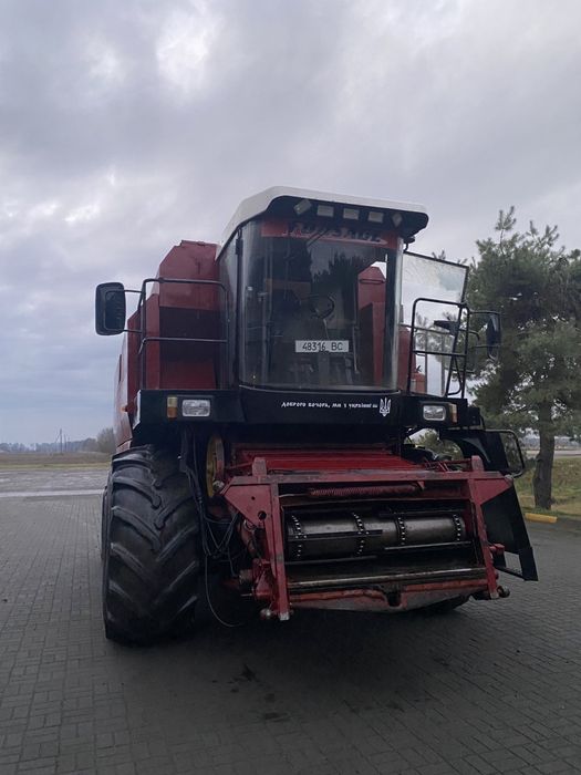 Комбайн Полісся2008рік