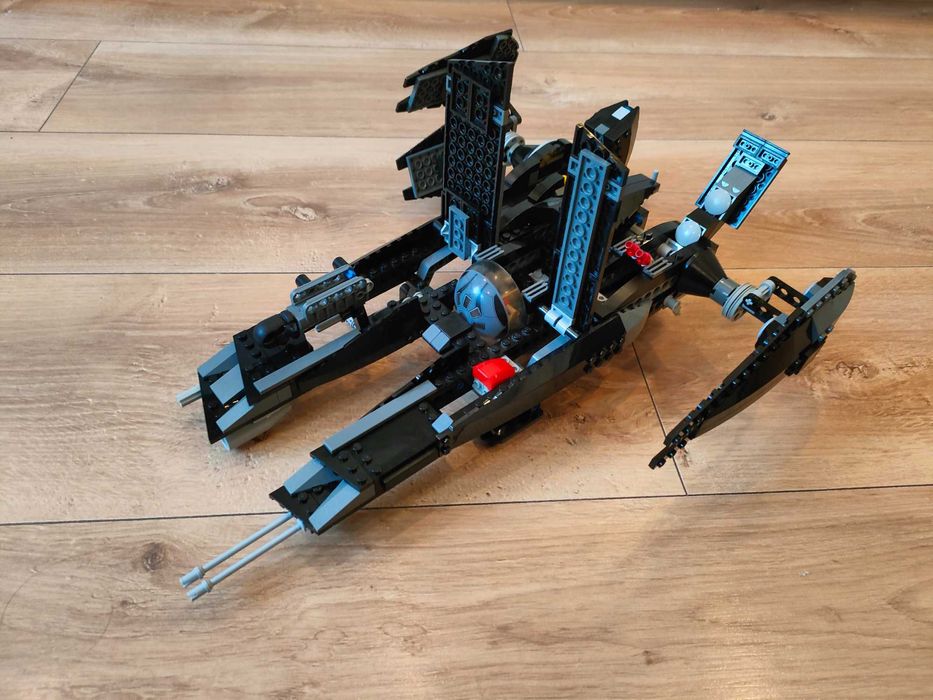 Lego Star Wars 7672 Rogue Shadow 482 elementy rok 2008 42x32 cm