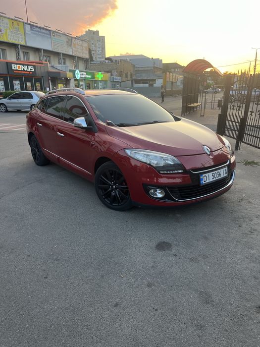 Рено меган 3 2012 рік