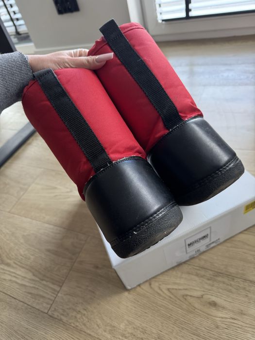Śniegowce 32 34 Moschino jak Moon Boot dziewczynka