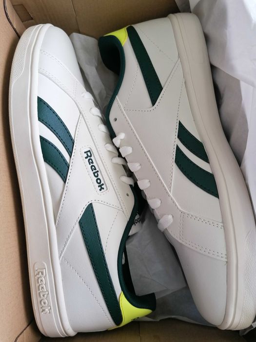 Reebok 43 - Novas e originais