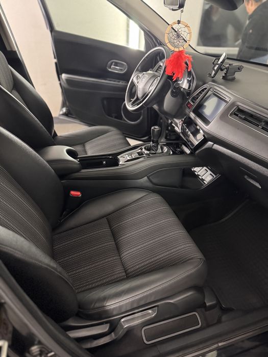 HONDA HR-V 1.5 i-VTEC 131 KM Executive | 2017