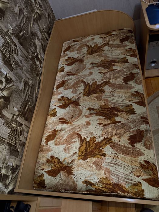 Спальні дитячі ліжка