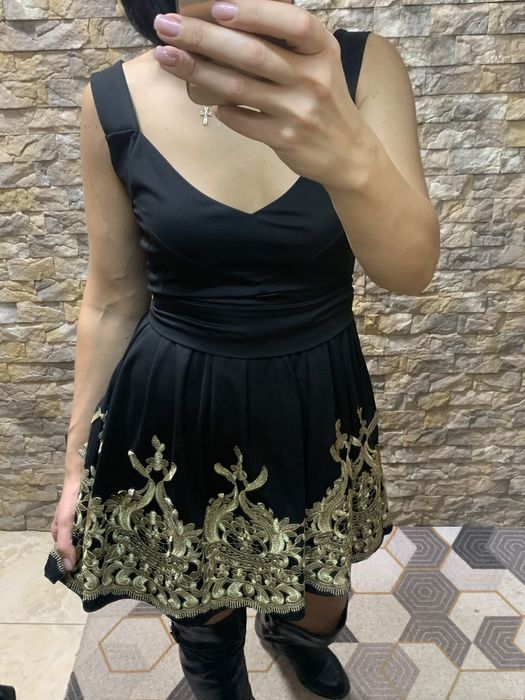 Плаття святкове красиве ефектне