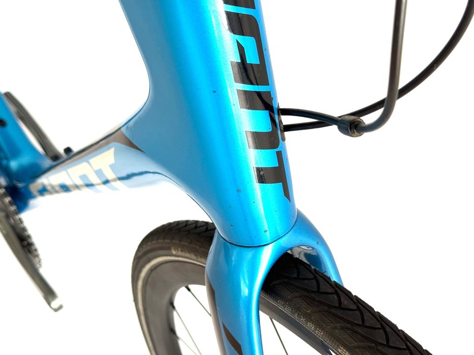 Rower szosowy karbonowy GIANT DEFY ADVANCED szosa carbon hydro disc