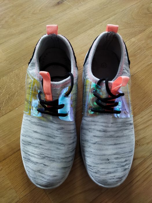 Buty adidasy szare