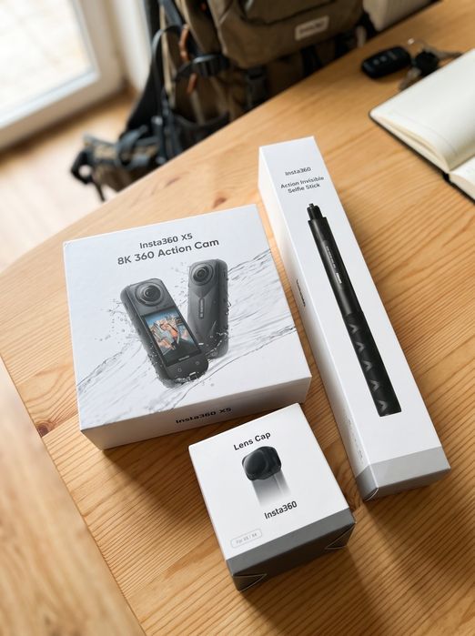 Insta360 X5 8K + Action Invisible Selfie Stick + Lens Cap