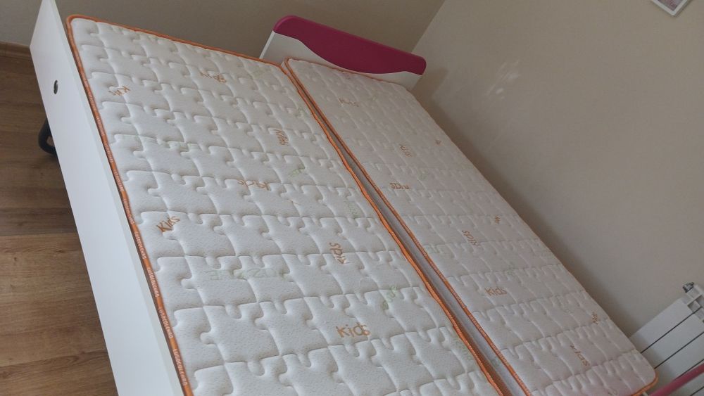 Cama dupla de gaveta