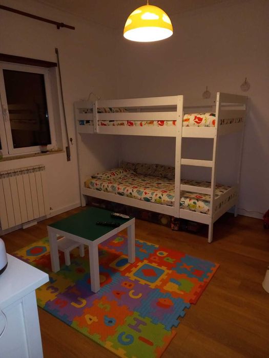 Beliche Ikea usado bom estado (com colchões)