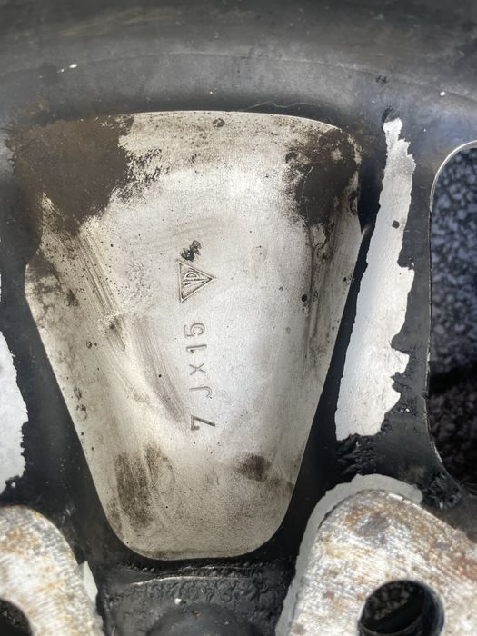 Vendo jantes fuchs  originais