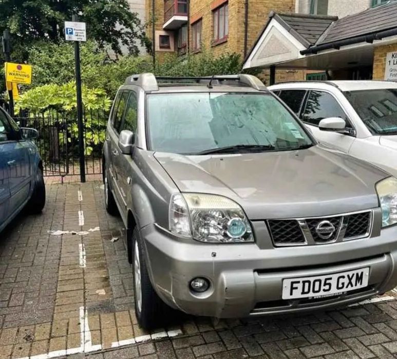 Капот Nissan xtrail t 30 нісан х треіл т30