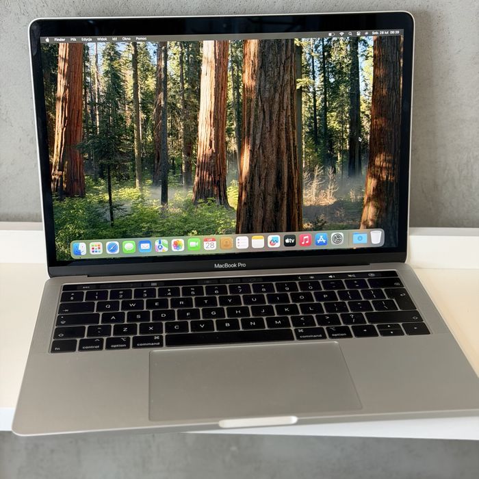 MacBook Pro 13” 2018 | 256GB | 143 cykle | Sklep/Gwarancja Faktura