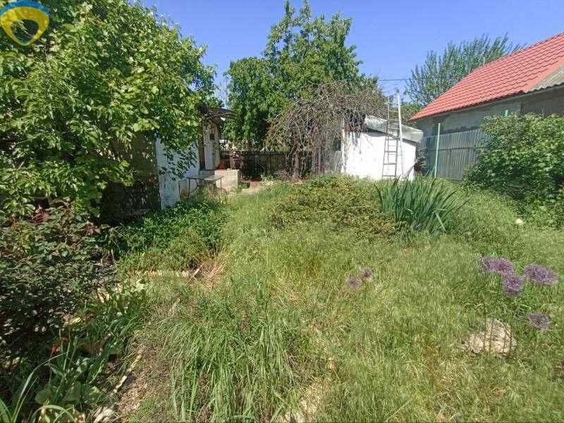 Продам часть дома с  землей на Черемушках. Гос акт.