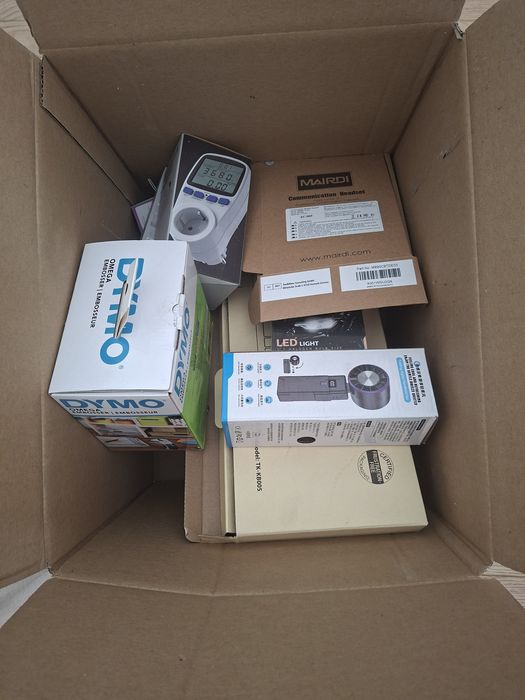 Box akcesoria elektroniczne mix