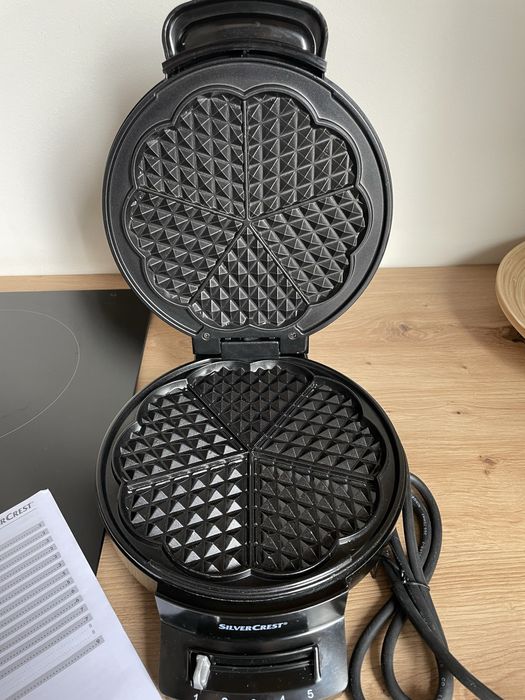 Nowa gofrownica 1200 W